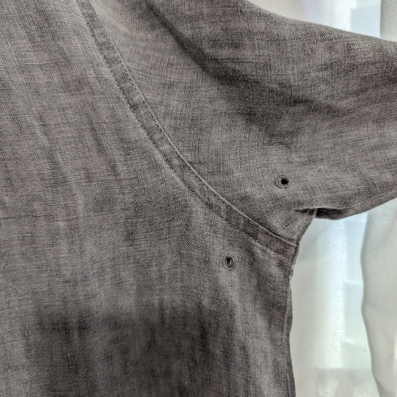 3/$10 Nat Nast Gray Linen Short Sleeve Shirt - Picture 3 of 6